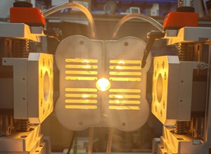 “專精特新企業(yè)”朗普光電—16 年深耕特種光源，賦能科研紅外線加熱全場(chǎng)景需求