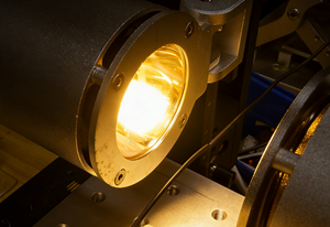 紅外線點狀聚焦器在精密金屬加工中的應(yīng)用