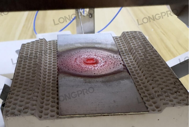 金屬高溫加熱測(cè)試.jpg 金屬高溫加熱測(cè)試.jpg